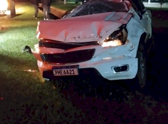 Ivinhema - Motorista fica ferido após capotamento na MS-141, em frente ao Elegance Eventos