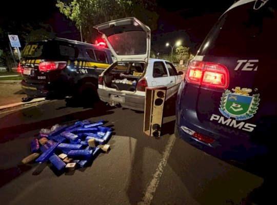 Polícia Militar e Polícia Rodoviária Federal apreenderam um veículo com cerca de 289 quilos de drogas em Nova Andradina