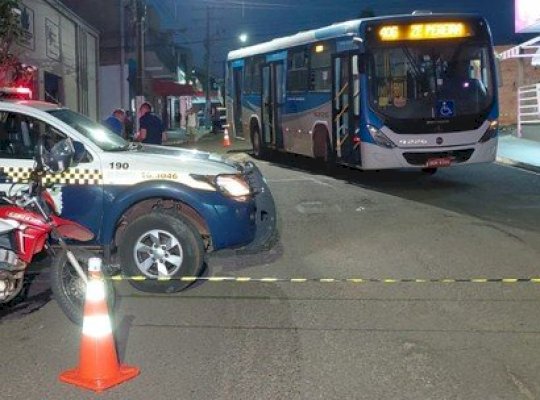 Criança de 11 anos morre após ser atropelada por ônibus em Campo Grande