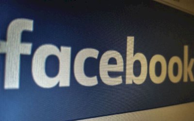 Milhões de dados de usuários do Facebook são expostos na internet