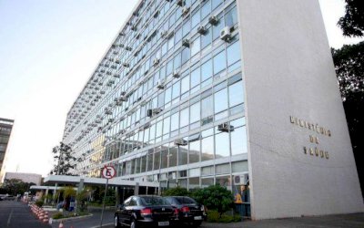 Ministério da Saúde acompanha 9 estudos para obter novos tratamentos contra coronavírus