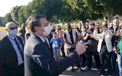 Bolsonaro diz que governo agirá se protestos passarem 'limite da racionalidade'