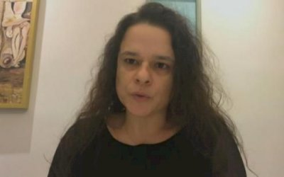 'Wassef abrigar Queiroz traz caso para perto de Bolsonaro', diz Janaina Paschoal