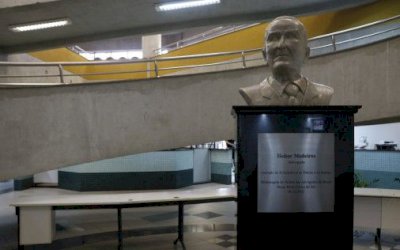 Cheque preenchido e cobrado indevidamente gera dano moral