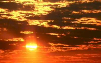 Fim de semana começa com calor de 36°C mas clima muda a partir de sábado
