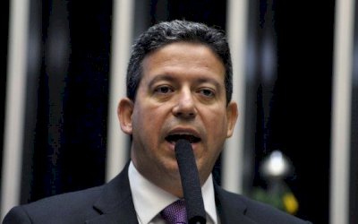 Racha no Centrão na Câmara preocupa Planalto