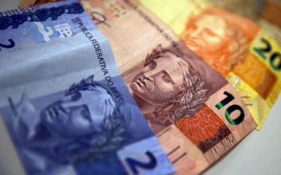 Endividamento aumenta entre famílias mais pobres em julho