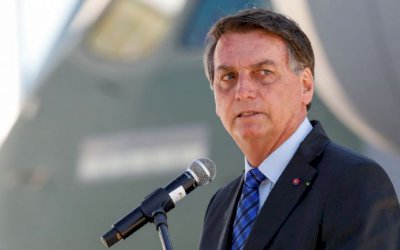 Bolsonaro sanciona lei que cria linha de crédito para autônomos