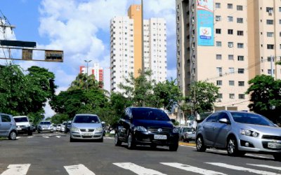 Detran-MS publica calendário de licenciamento anual e alerta sobre extinção do modelo antigo em 2021