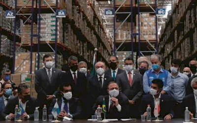 ERROS EM SÉRIE COLOCAM EM XEQUE A PERMANÊNCIA DE PAZUELLO NO GOVERNO