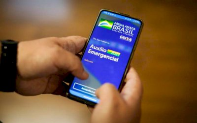 Nascidos em dezembro começam a receber auxílio emergencial nesta 6ª feira