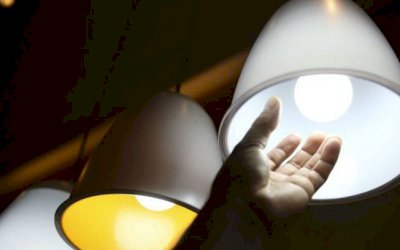 Valor da bandeira vermelha nas contas de energia deve subir mais de 60% em julho