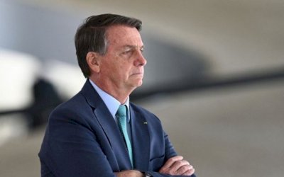 Bolsonaro veta projeto de lei que suspendia despejo até dezembro