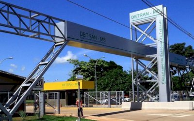 Lei que reduz taxas de serviços do Detran-MS em até 60% na tabela já está em vigor.