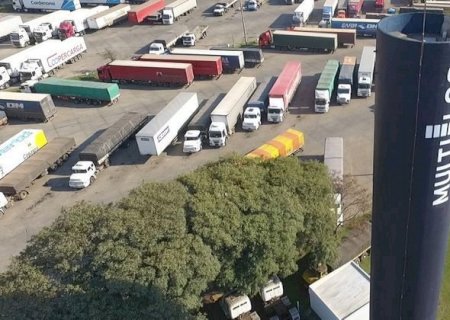 Paralisação da Receita trava fronteira do Brasil com a Argentina