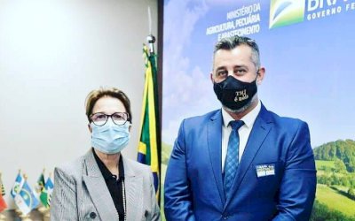 Prefeito de Ivinhema agradece ministra Tereza por querer ajudar famílias prejudicadas pela estiagem