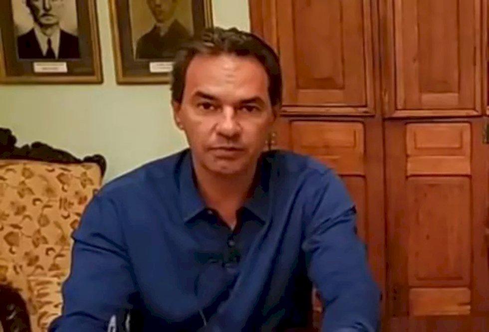 Mulher fala em “esquema” para denunciar Trad e diz estar sendo perseguida