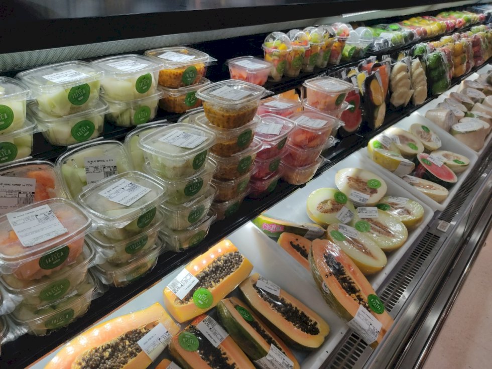 Dicas para quem vive sozinho organizar a rotina de refeições e consumir alimentos saudáveis
