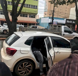 Homem  que estava em estado grave ao ser atingido com vários tiros na fronteira morre no hospital.