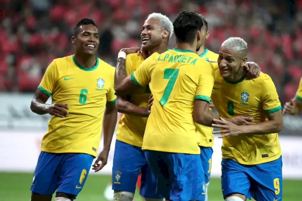 ACIIV e SECON orienta empresas e fucionários nos jogos do Brasil na Copa do Mundo.