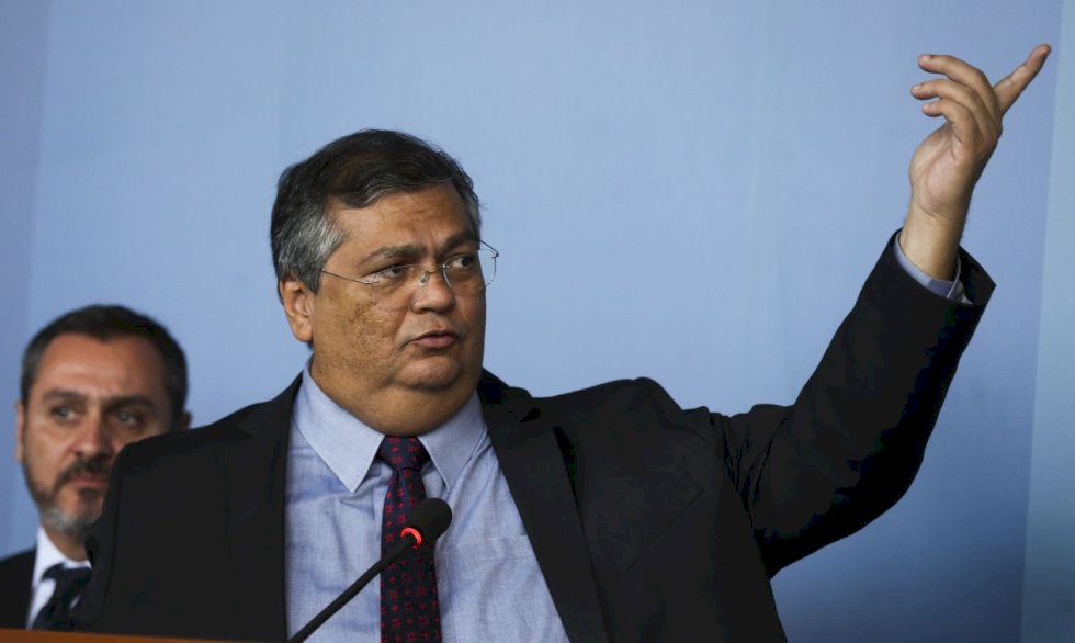 Ministro anuncia órgão para monitorar violência contra jornalistas.