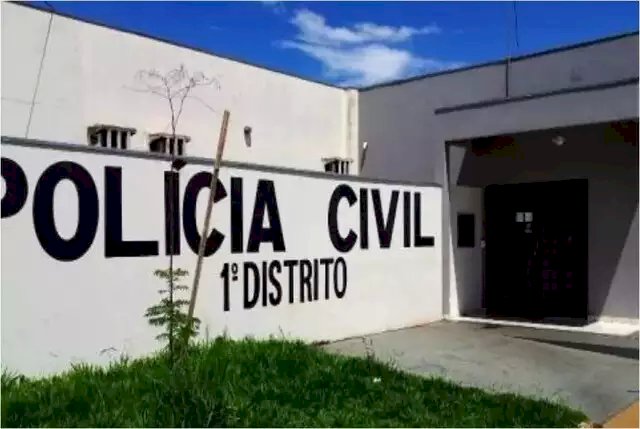 Filho de ex-vereador é executado em pátio de empresa .