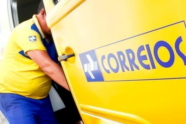 Governo retira Correios e outras estatais de programas de privatização.