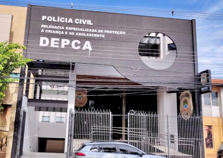Pastor é preso após estuprar adolescente por 4 anos.