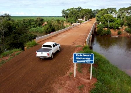 Agesul conclui ponte de concreto na rodovia MS-274, entre Dourados e Deodápolis