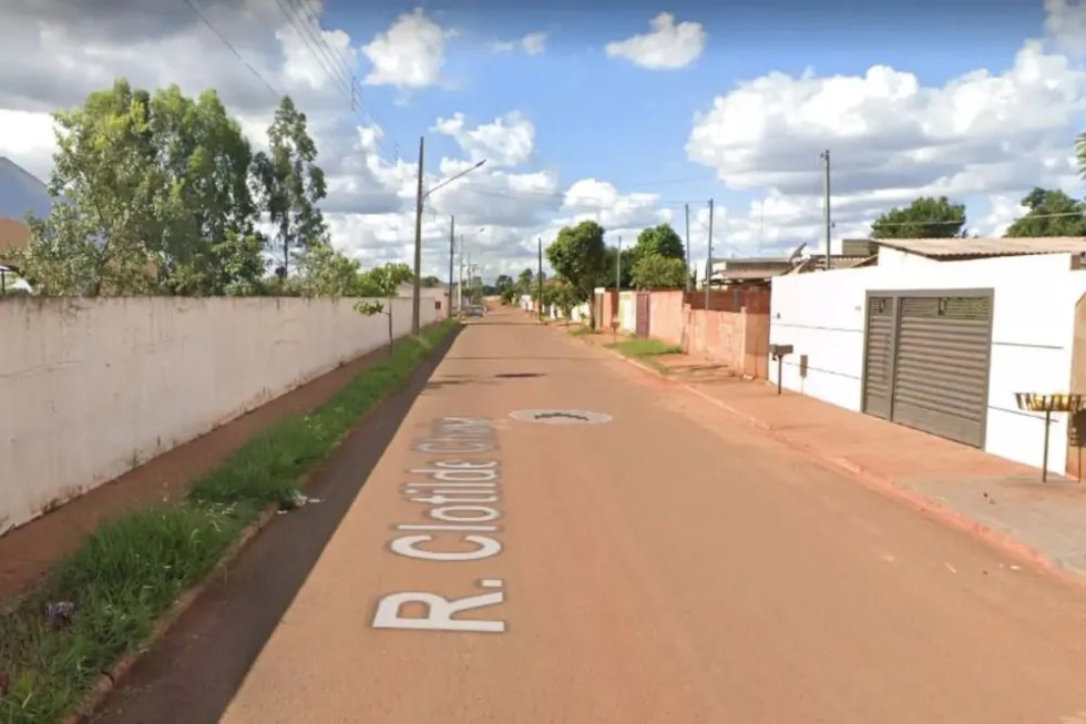 Durante briga, dois homens se esfaqueiam e morrem.