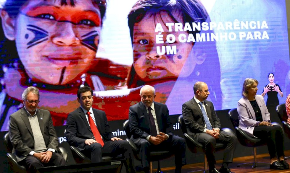 Governo muda regras de acesso a documentos com sigilo de 100 anos