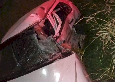 Acidente deixa uma mulher morta e outra ferida na MS-164.