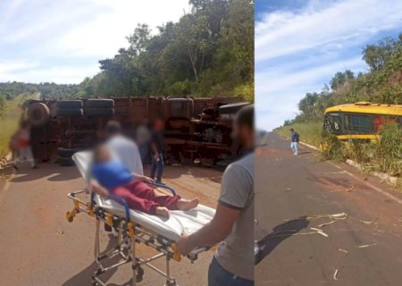 Acidente com ônibus de secretaria de educação deixa criança ferida na MS-295