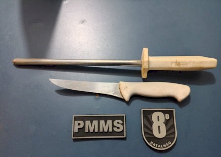 Polícia Militar prende homem após invadir residência da ex-mulher e tentar golpeá-la com faca em Nova Andradina