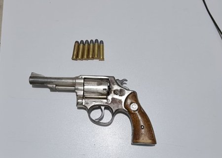 PMA de Naviraí prende homem por porte ilegal de arma de fogo