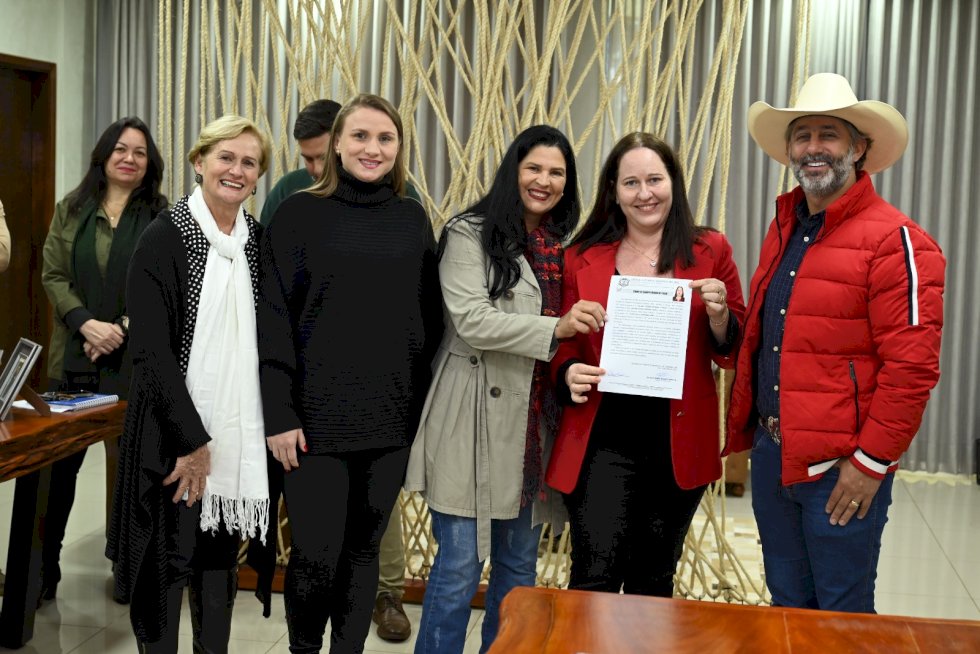 Município de Ivinhema deu posse para aprovados em concurso