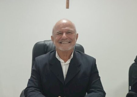 DEMA REIVINDICOU ADEQUAÇÃO DE CÓDIGO TRIBUTÁRIO PARA AJUDAR O CONTRIBUINTE, ALÉM DE REGULAMENTAÇÃO DE ESTACIONAMENTO EM RUAS