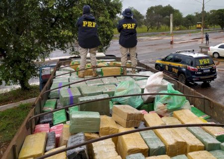 PRF apreende 13,3 toneladas de maconha no MS.