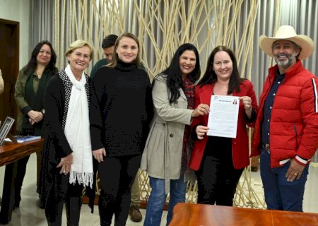 Município de Ivinhema deu posse para aprovados em concurso