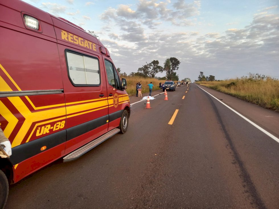 Motociclista morre após colidir em animal na pista na região de Nova Casa Verde
