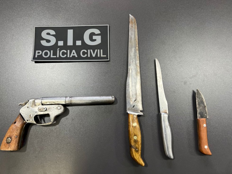 Ivinhema - Polícia Civil prende homem suspeito de atirar em vis pública e amedontrar moradores.