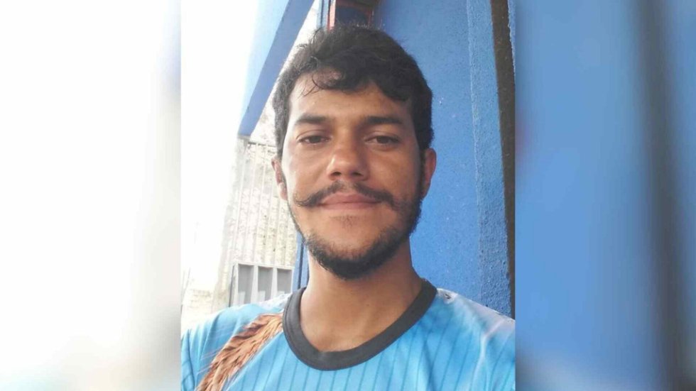 Motociclista de 31 anos morre após atingir burro solto em rodovia.