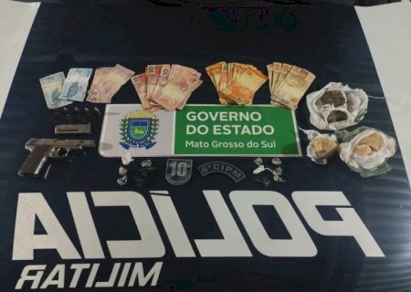 Homem morre após troca de tiros com a PM em 'boca de fumo'.