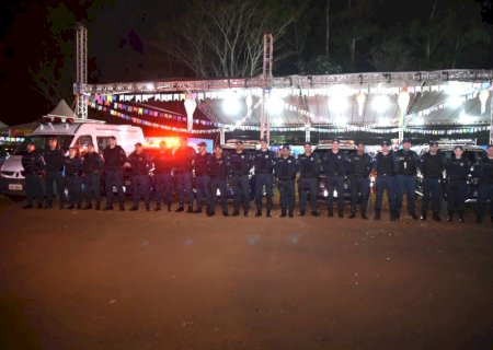 8° Batalhão de Polícia Militar garante segurança dos presentes na 42ª Festa do Sereno de Batayporã