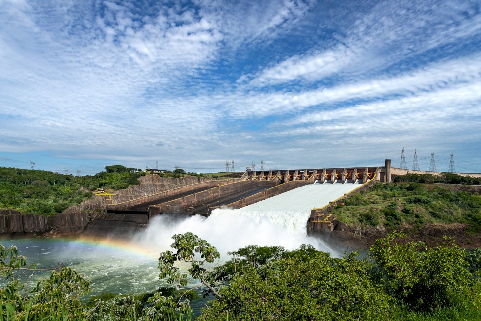 Itaipu reúne prefeitos do PR e MS para lançamento do programa Itaipu Mais que Energia