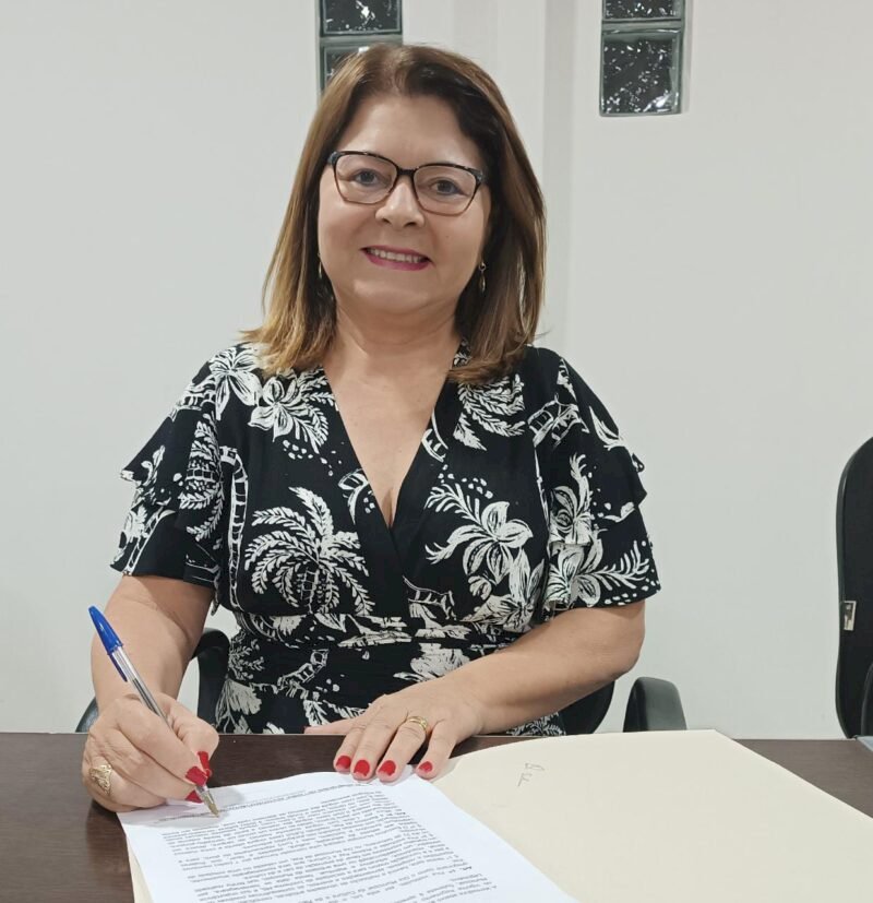 VEREADORA IVONETE DESEJA A DOAÇÃO DE UM TERRENO PARA ASSOCIAÇÃO DE PAIS E AMIGOS DOS AUTISTAS