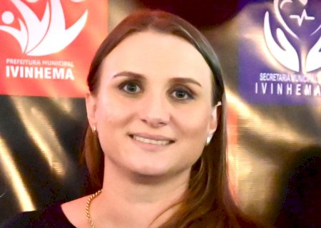 Prefeito de Ivinhema agradeceu dedicação da secretária de saúde que deixou cargo.