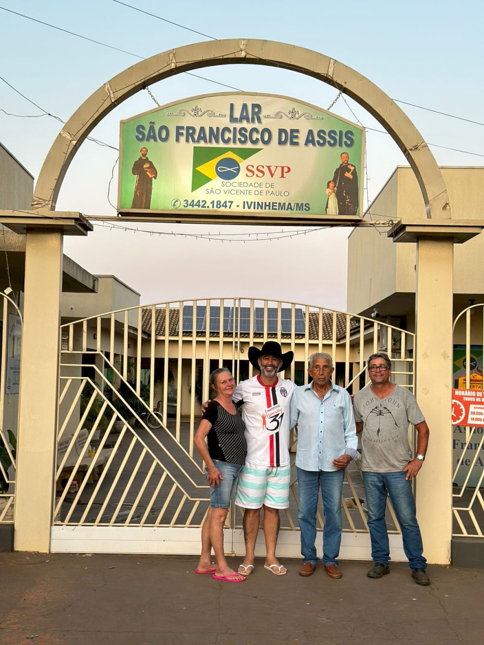 Prefeito de Ivinhema doa salário para Asilo São Francisco de Assis