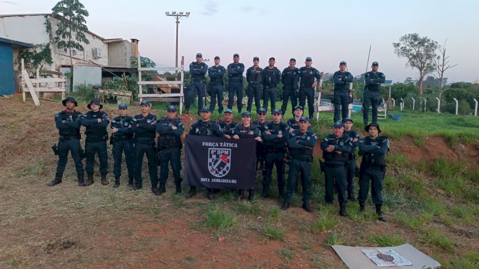 8° Batalhão de Polícia Militar realiza habilitação dos policiais militares para trabalhar com Pistola Beretta APX