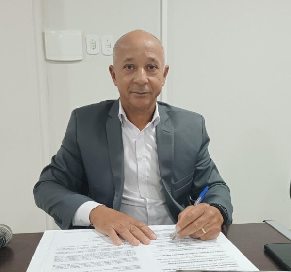 VEREADOR GERSON SOLICITOU O PATROLAMENTO DE ESTRADAS DAS GLEBAS ANGELINA, SANTA LUZIA E ITAPOÃ